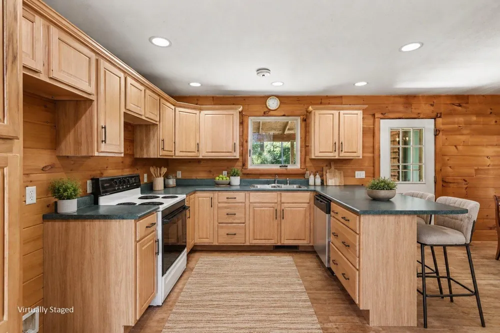 3451 Pifer Road Delton, MI 49046