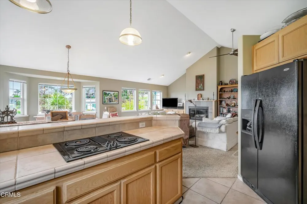 38934 Cypress Way Gualala, CA 95445