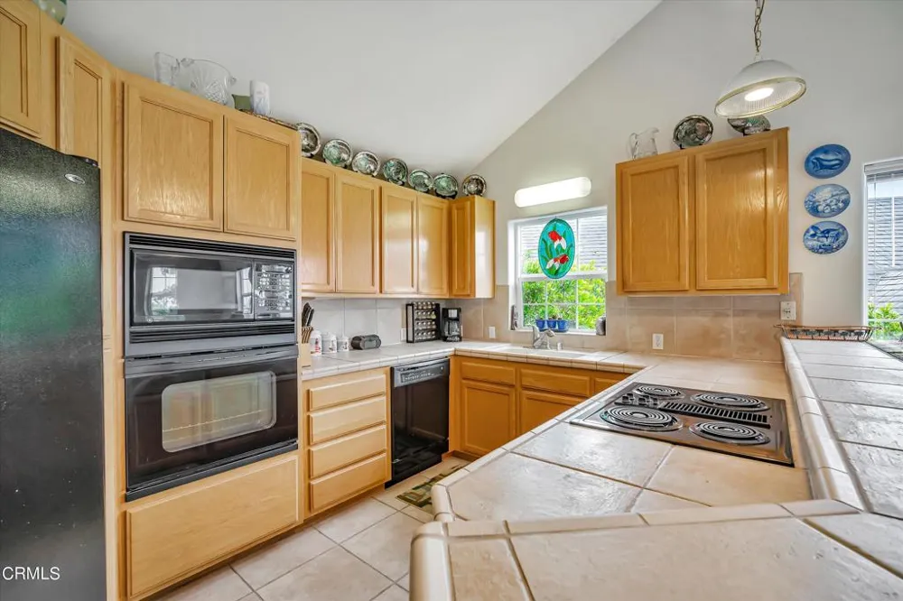 38934 Cypress Way Gualala, CA 95445