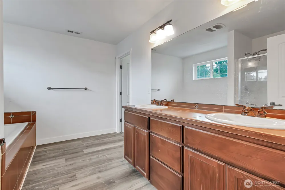 20231 40th Avenue E Spanaway, WA 98387