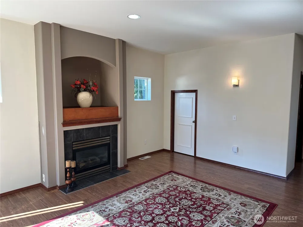 9300 11th Street NE Lake Stevens, WA 98258