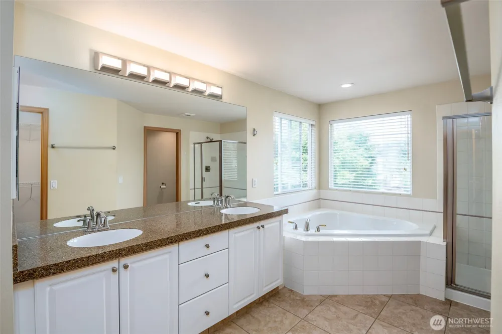 5123 Quincy Avenue SE Auburn, WA 98092