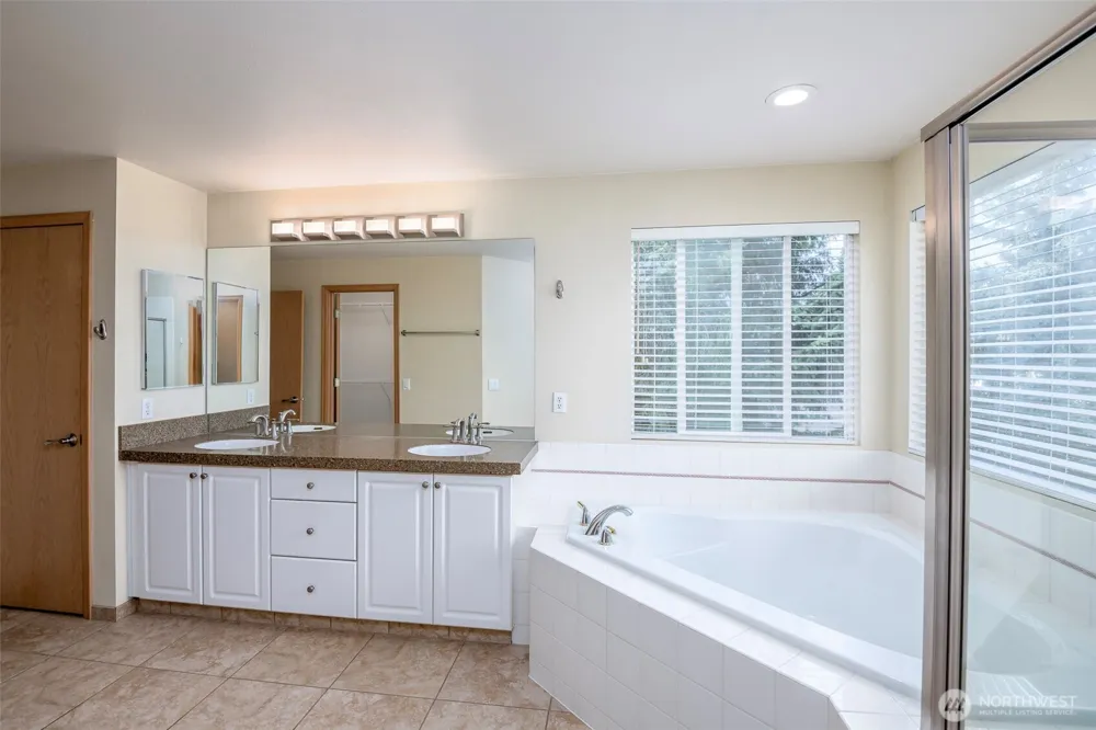 5123 Quincy Avenue SE Auburn, WA 98092