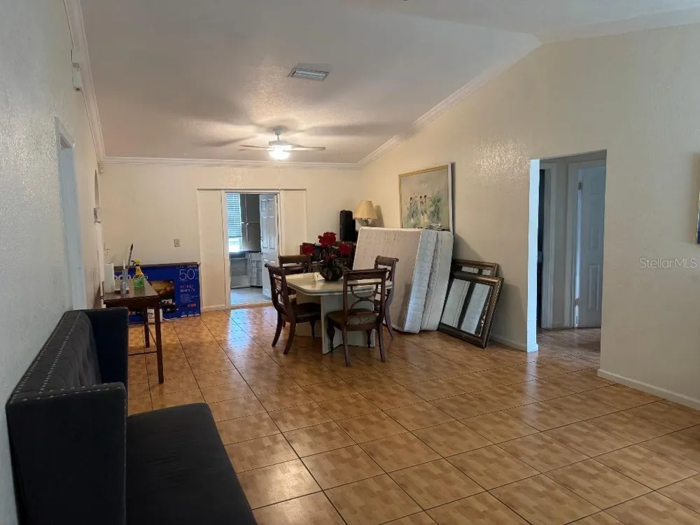 6439 UNDINE WAY Orlando, FL 32818