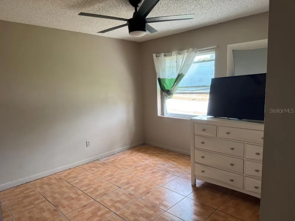 6439 UNDINE WAY Orlando, FL 32818