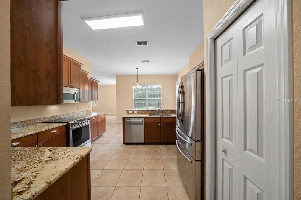 6310 SE 96TH STREET Belleview, FL 34420