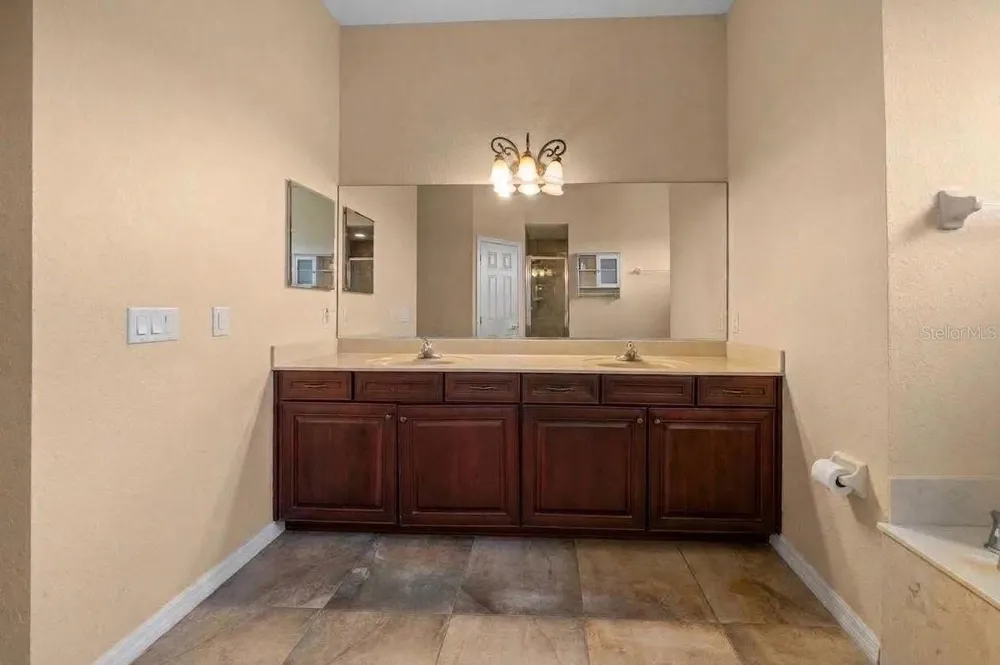 6310 SE 96TH STREET Belleview, FL 34420