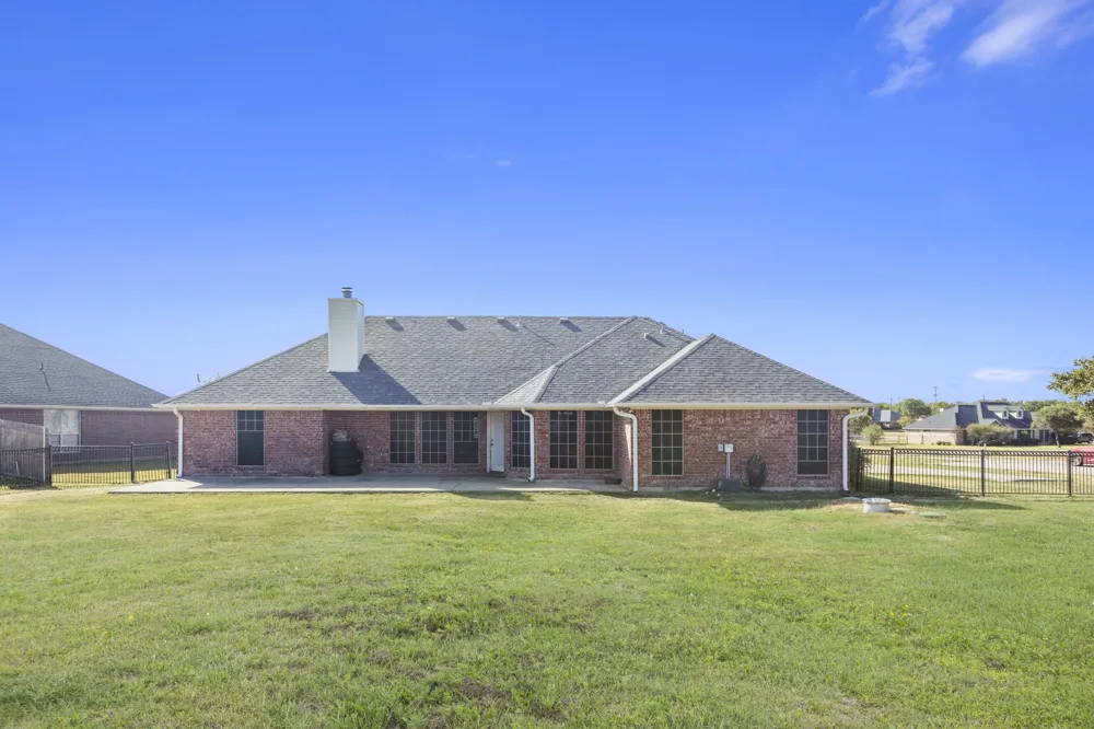 16422 Prairie Meadow Forney, TX 75126