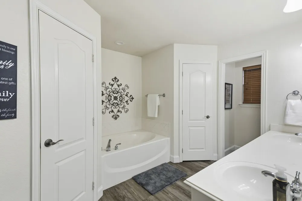 16422 Prairie Meadow Forney, TX 75126