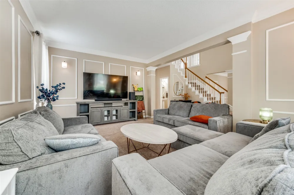 2106 Hunter Place Lane Arlington, TX 76006