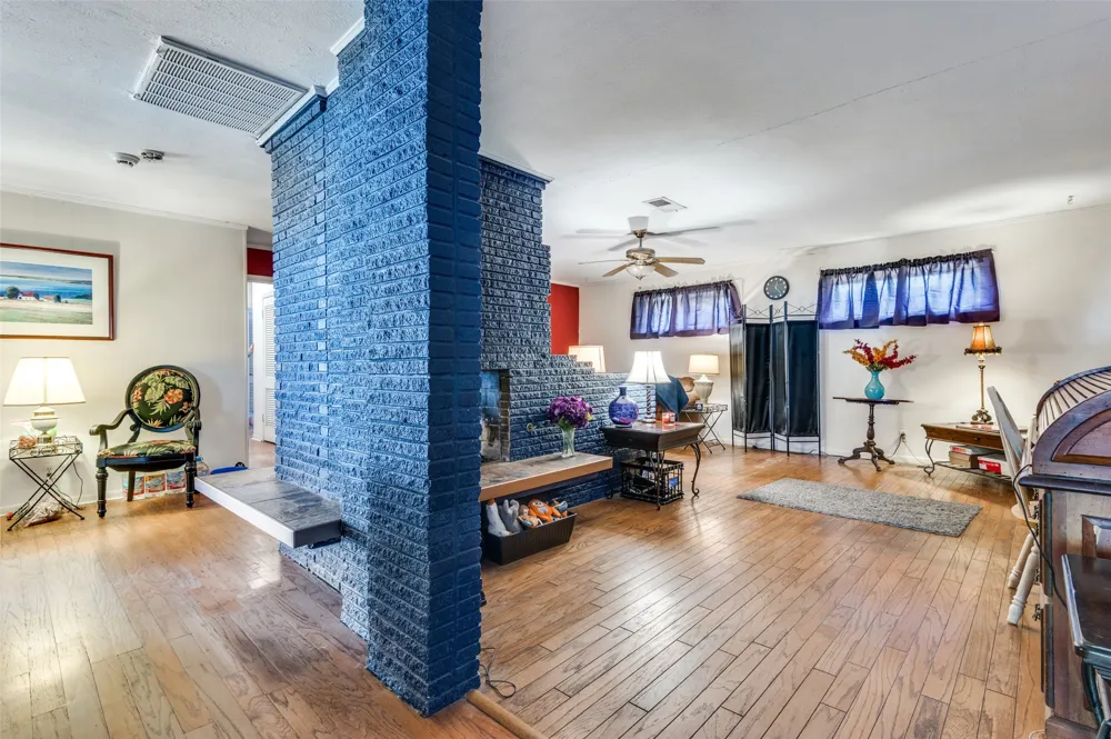 3722 Devonshire Court W Irving, TX 75062