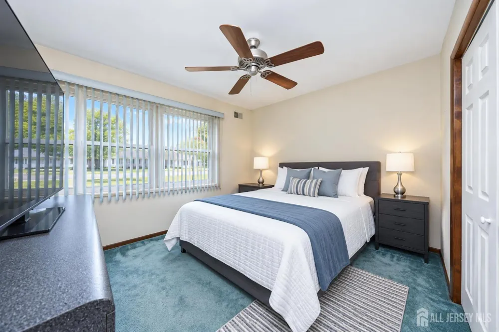 987 Bennetts Mills Road Jackson, NJ 08527