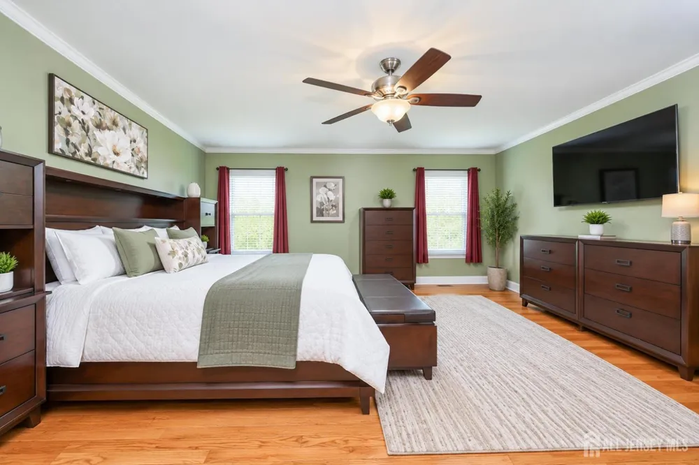 987 Bennetts Mills Road Jackson, NJ 08527