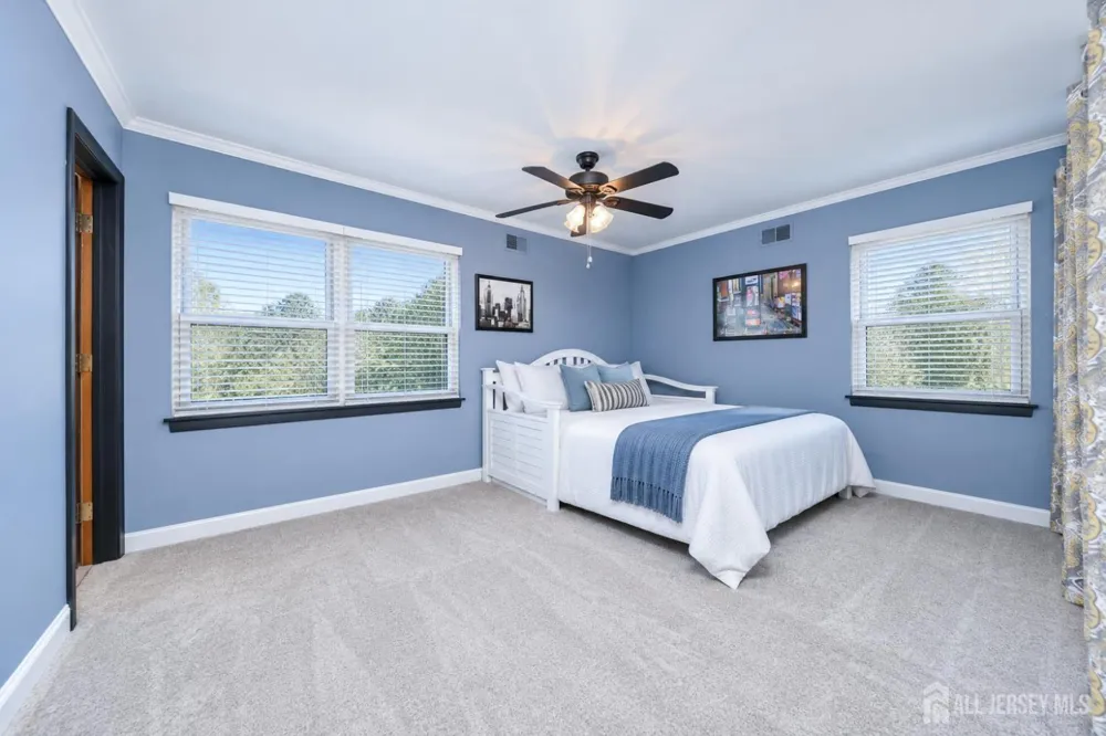 987 Bennetts Mills Road Jackson, NJ 08527