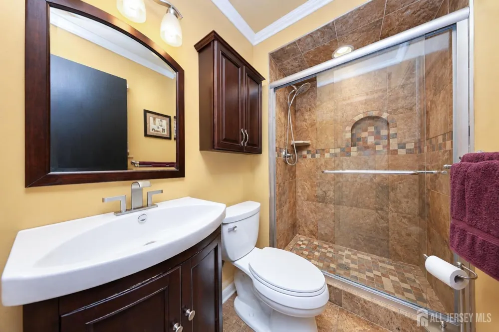 987 Bennetts Mills Road Jackson, NJ 08527