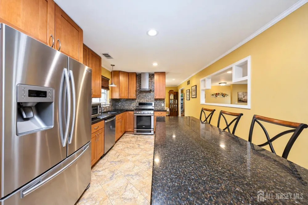 987 Bennetts Mills Road Jackson, NJ 08527