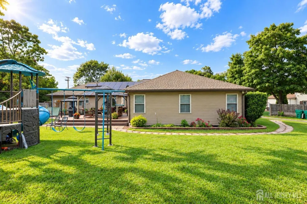 987 Bennetts Mills Road Jackson, NJ 08527