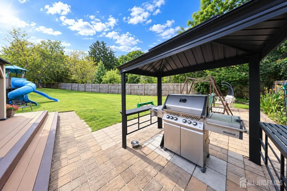 987 Bennetts Mills Road Jackson, NJ 08527
