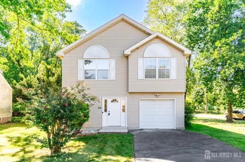 53 Bernard Avenue