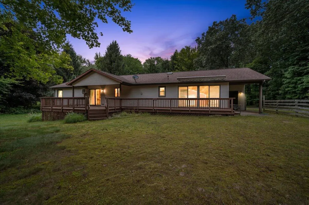 11080 Vergennes Street SE Lowell Charter Township, MI 49331