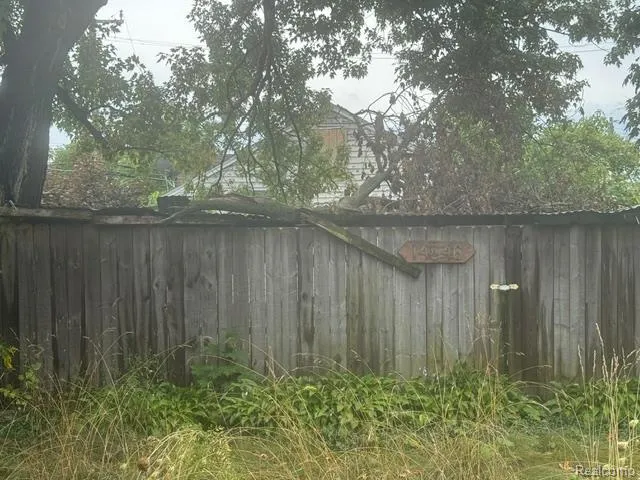 14846 Maddelein Street Detroit City, MI 48205