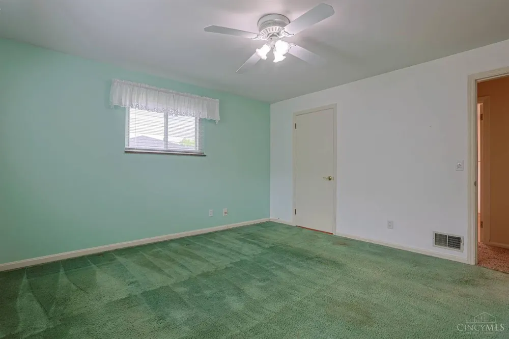 9154 Silva Drive Colerain, OH 45251