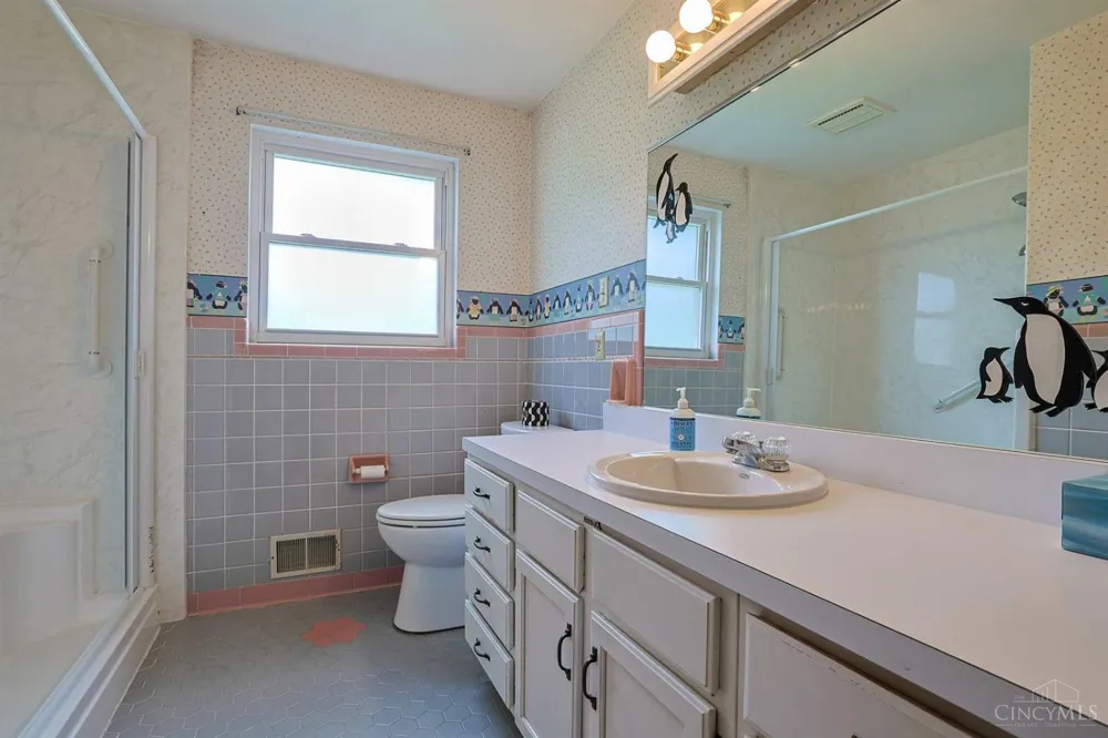 9154 Silva Drive Colerain, OH 45251
