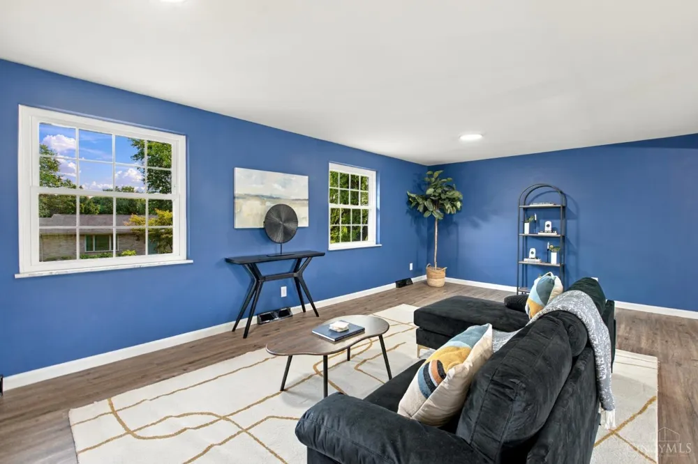 5741 Nickview Drive Green, OH 45247
