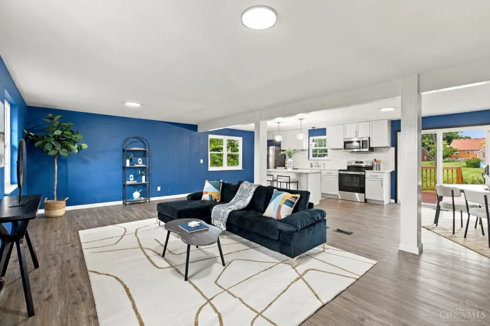 5741 Nickview Drive Green, OH 45247