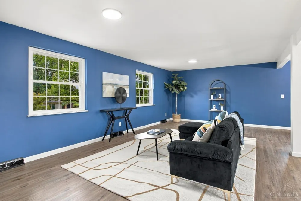 5741 Nickview Drive Green, OH 45247