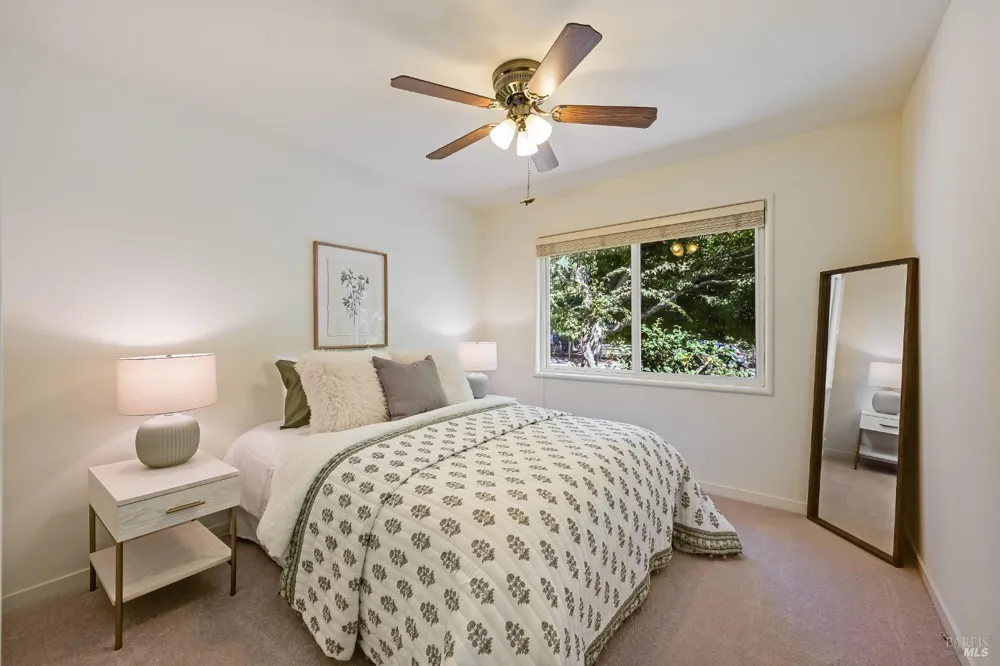 275 Oak Manor Drive Fairfax, CA 94930