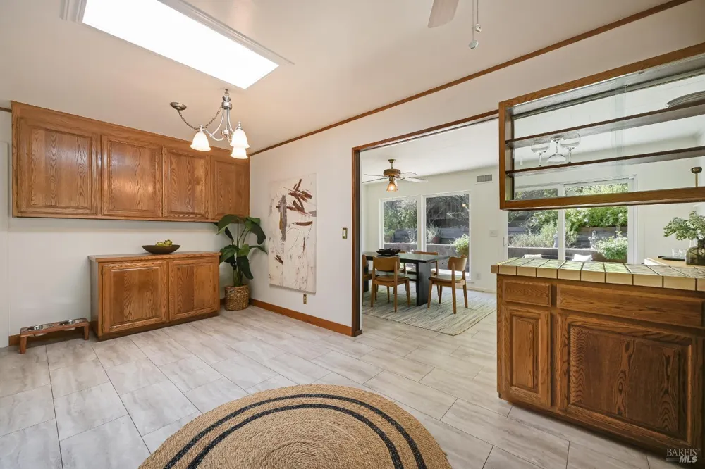 275 Oak Manor Drive Fairfax, CA 94930
