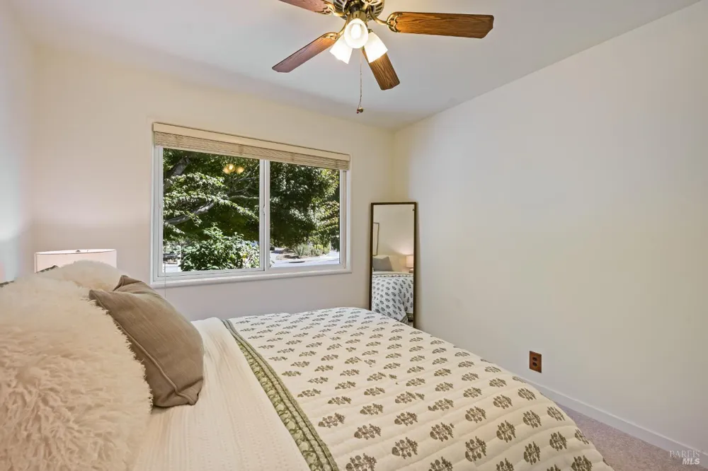 275 Oak Manor Drive Fairfax, CA 94930