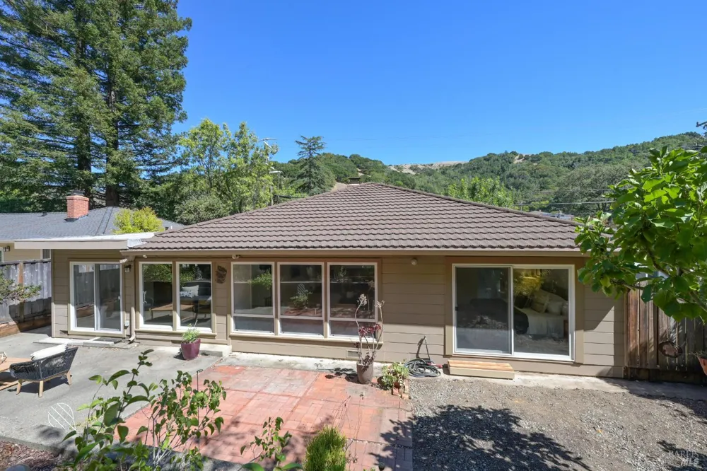 275 Oak Manor Drive Fairfax, CA 94930
