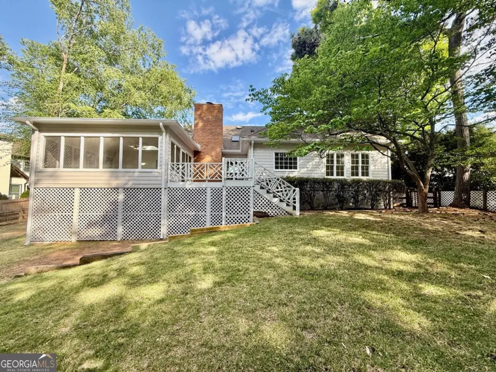 3607 Hampstead LN NE Roswell, GA 30075