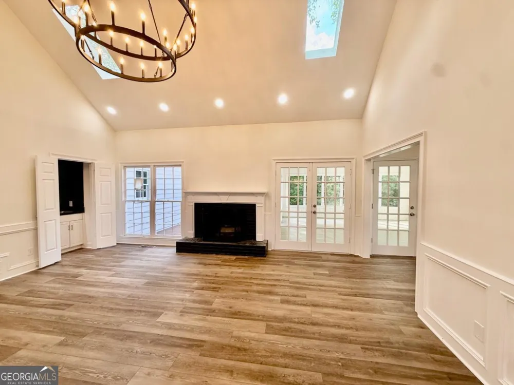 3607 Hampstead LN NE Roswell, GA 30075