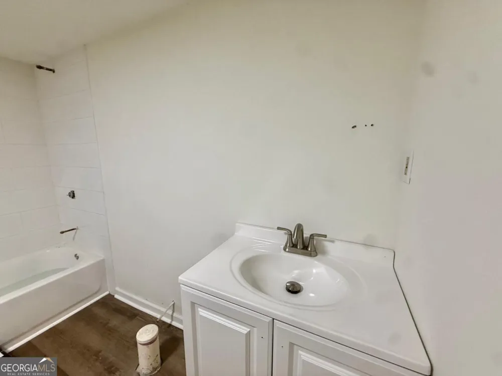 3607 Hampstead LN NE Roswell, GA 30075
