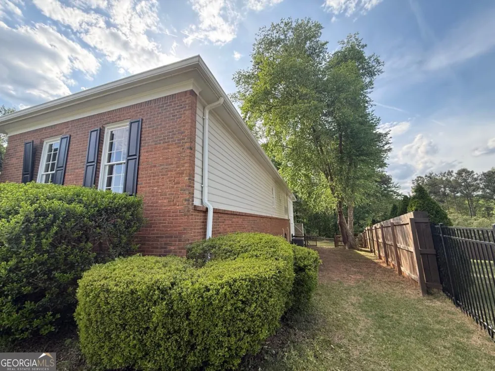 3607 Hampstead LN NE Roswell, GA 30075
