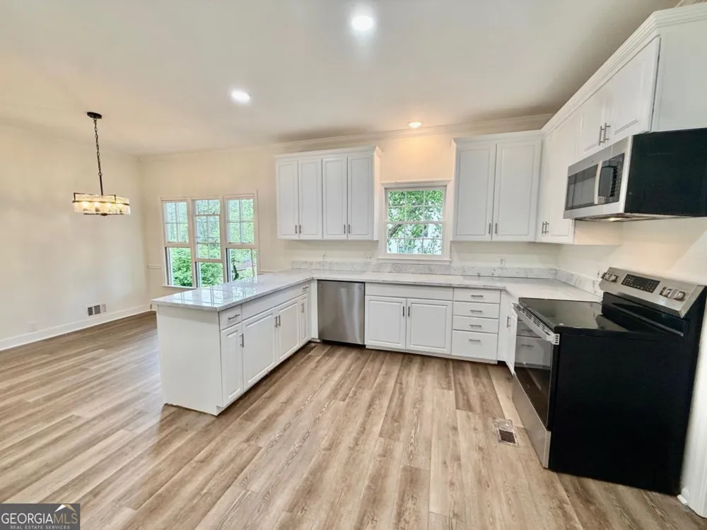 3607 Hampstead LN NE Roswell, GA 30075
