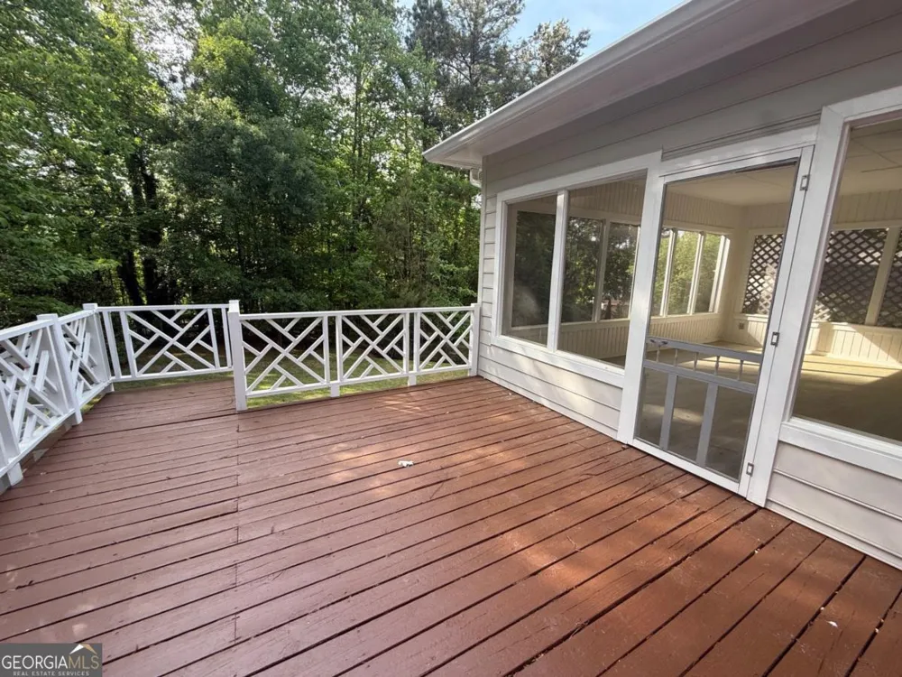 3607 Hampstead LN NE Roswell, GA 30075