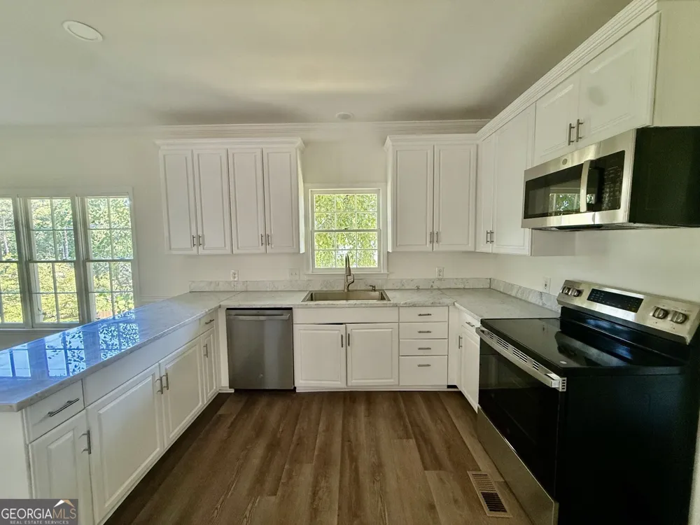 3607 Hampstead LN NE Roswell, GA 30075