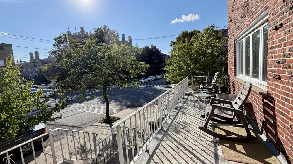 155 WEST 30TH ST Bayonne, NJ 07002