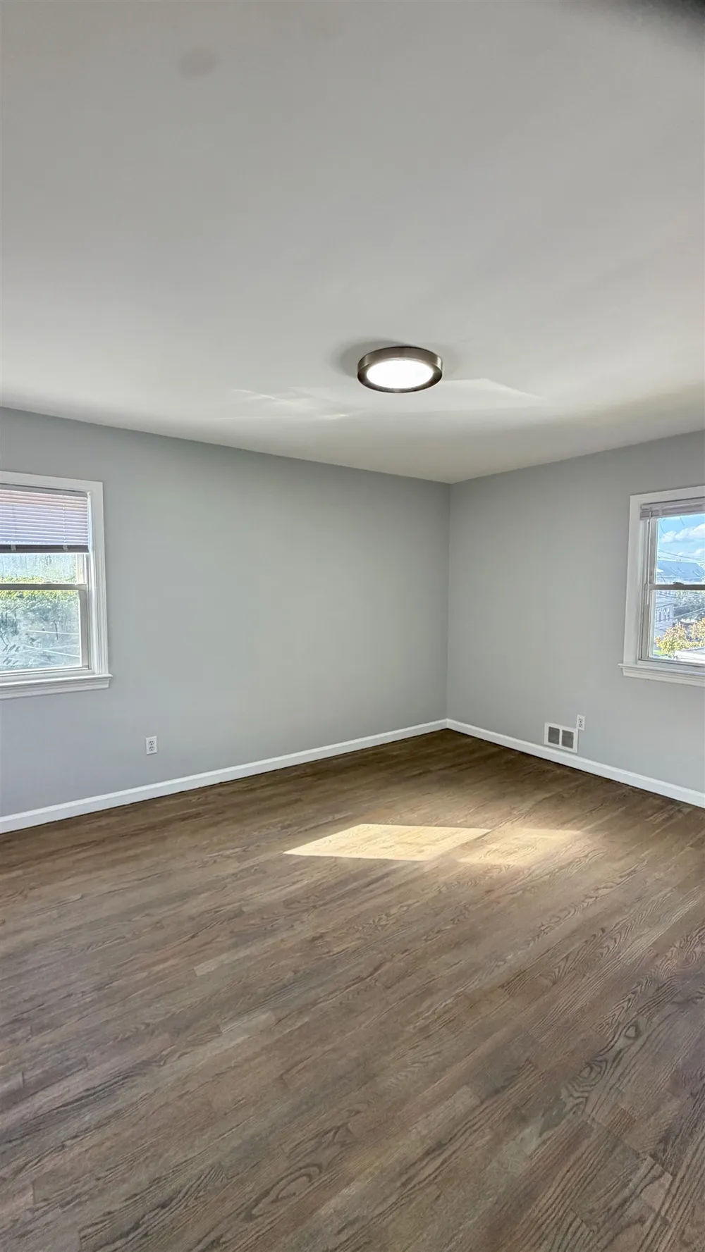155 WEST 30TH ST Bayonne, NJ 07002