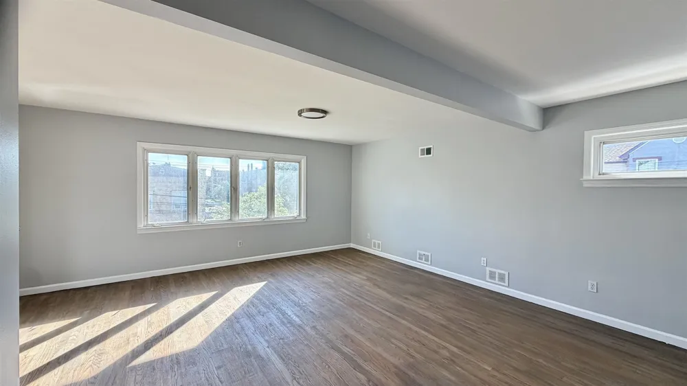 155 WEST 30TH ST Bayonne, NJ 07002