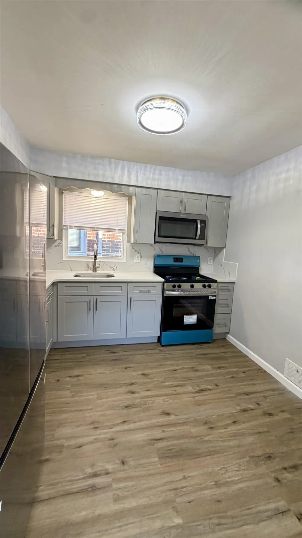 155 WEST 30TH ST Bayonne, NJ 07002