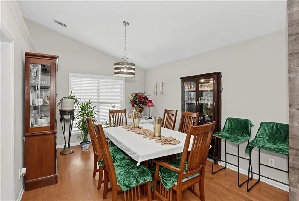 5764 Dexters Mill Place Buford, GA 30518