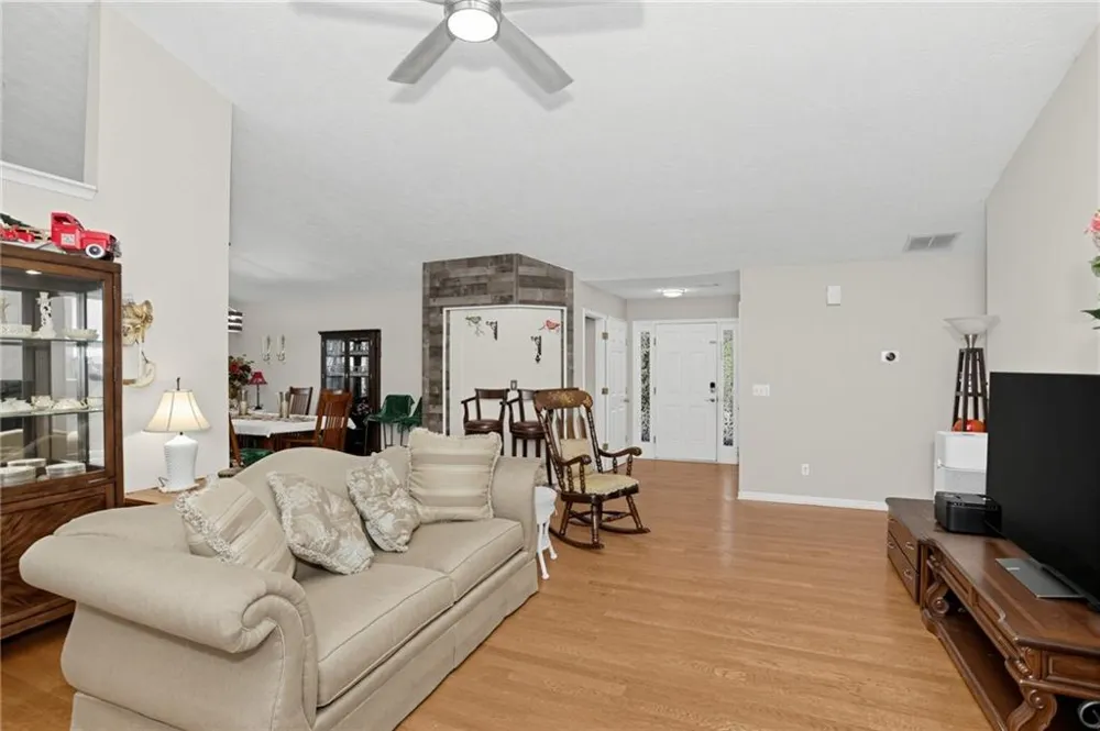 5764 Dexters Mill Place Buford, GA 30518
