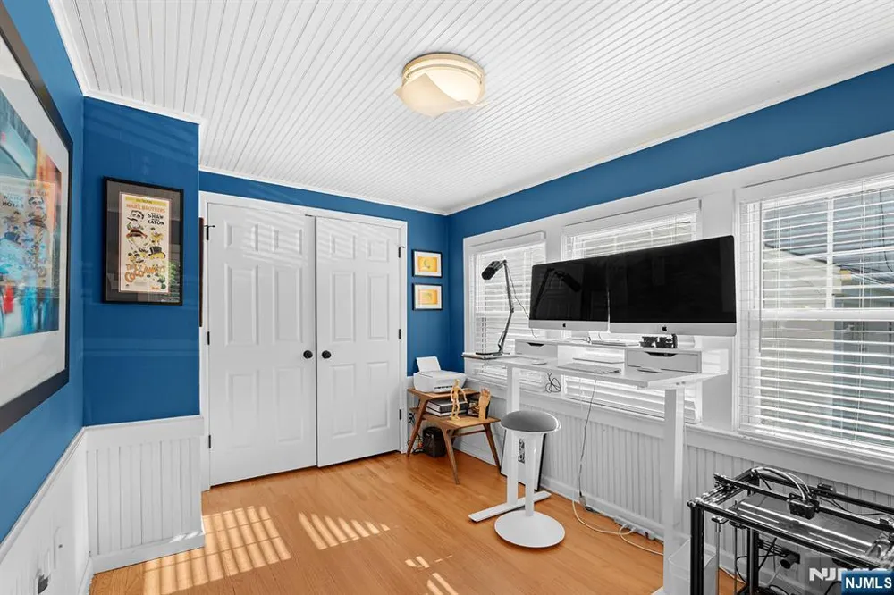 164 Kensington Road River Edge, NJ 07661