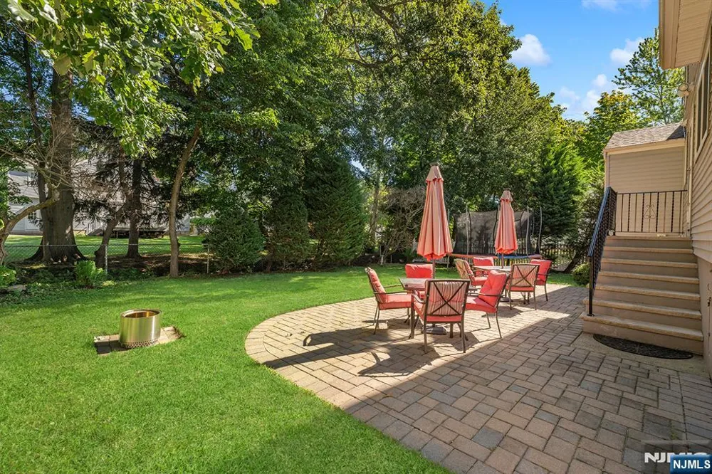 164 Kensington Road River Edge, NJ 07661