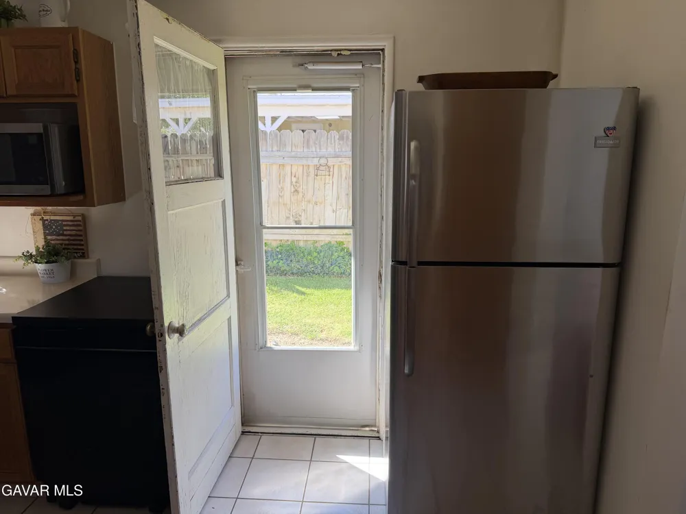 42026 52nd Street Lancaster, CA 93536